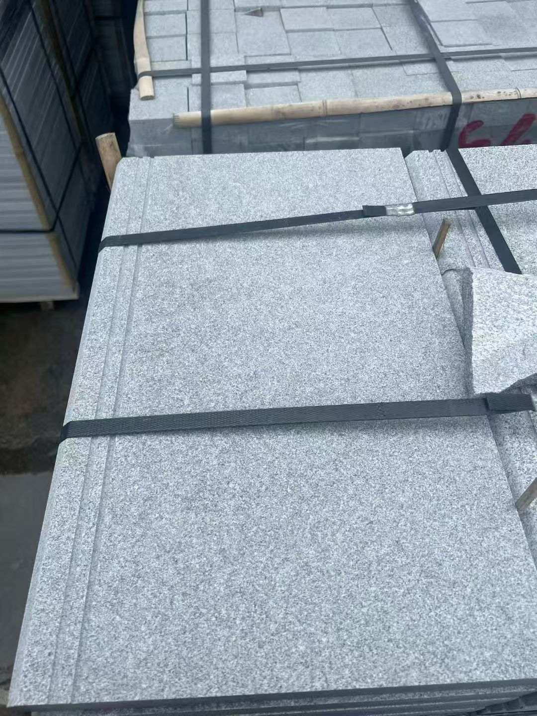 池州 芝麻灰火烧面拉槽台阶