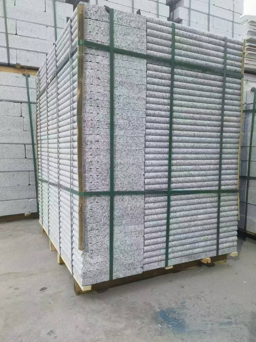 池州 芙蓉白3公分厚磨圆边、拉槽，楼梯踏步