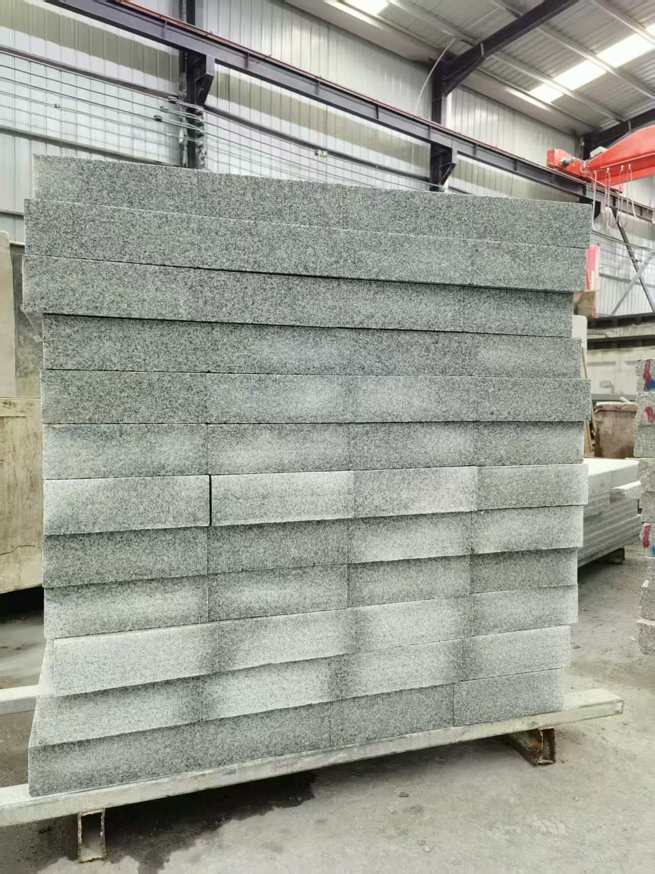 池州 芝麻白10公分300*600广场地铺，A料定制，尺寸标准，厚薄均匀