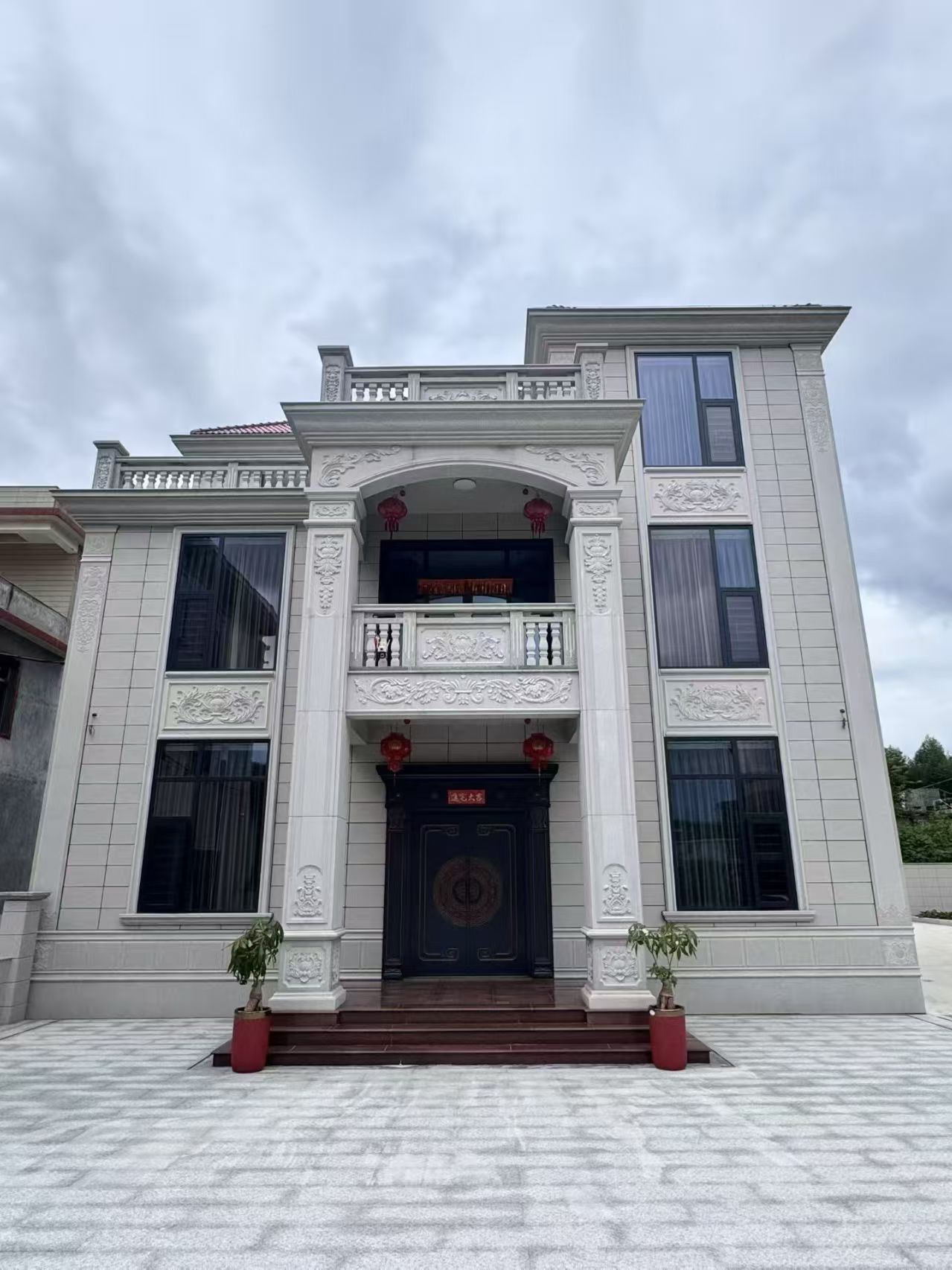 池州 芝麻白石材别墅干挂案例展示